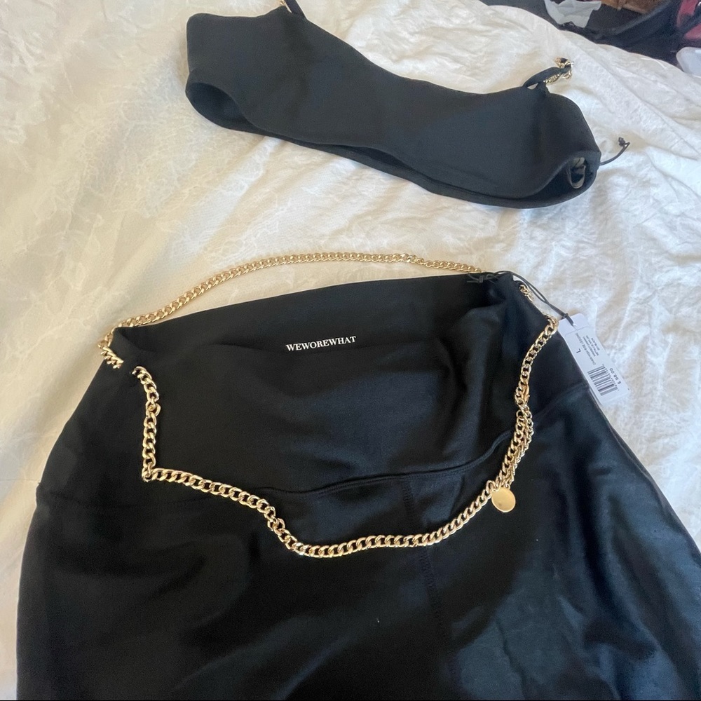 Chain High Rise Metallic Leggings - Picture 4 of 6